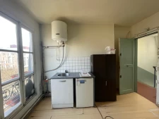 PARIS 10 - QUARTIER HÔPITAL SAINT-LOUIS - STUDIO 5