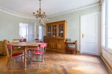 PARIS 10 - QUARTIER PORTE SAINT-MARTIN - APPARTEMENT 5 PIÈCES 3