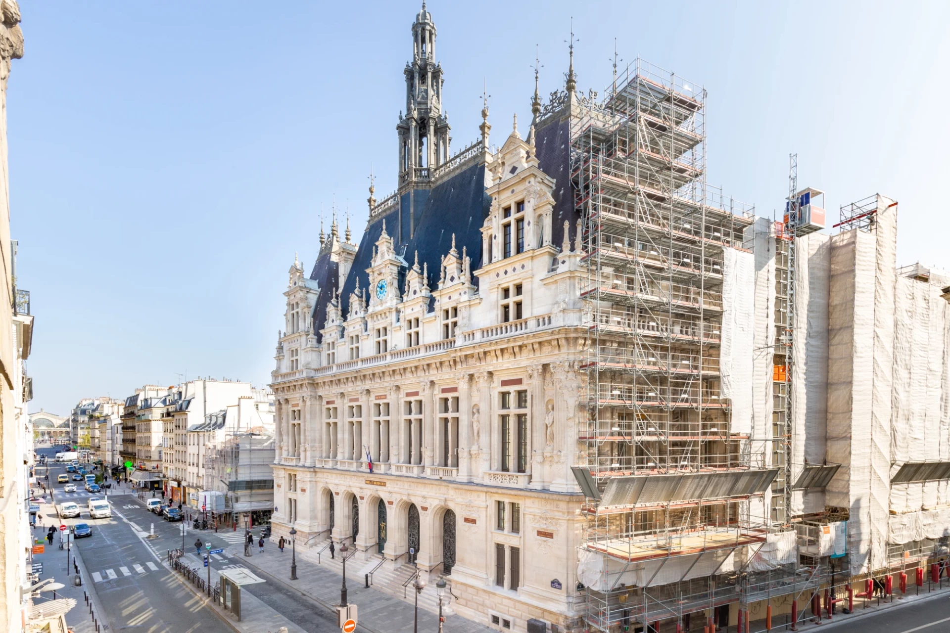 PARIS 10 - QUARTIER PORTE SAINT-MARTIN - APPARTEMENT 5 PIÈCES 3