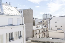 PARIS 10 - QUARTIER PORTE SAINT-DENIS - 3 PIÈCES 7