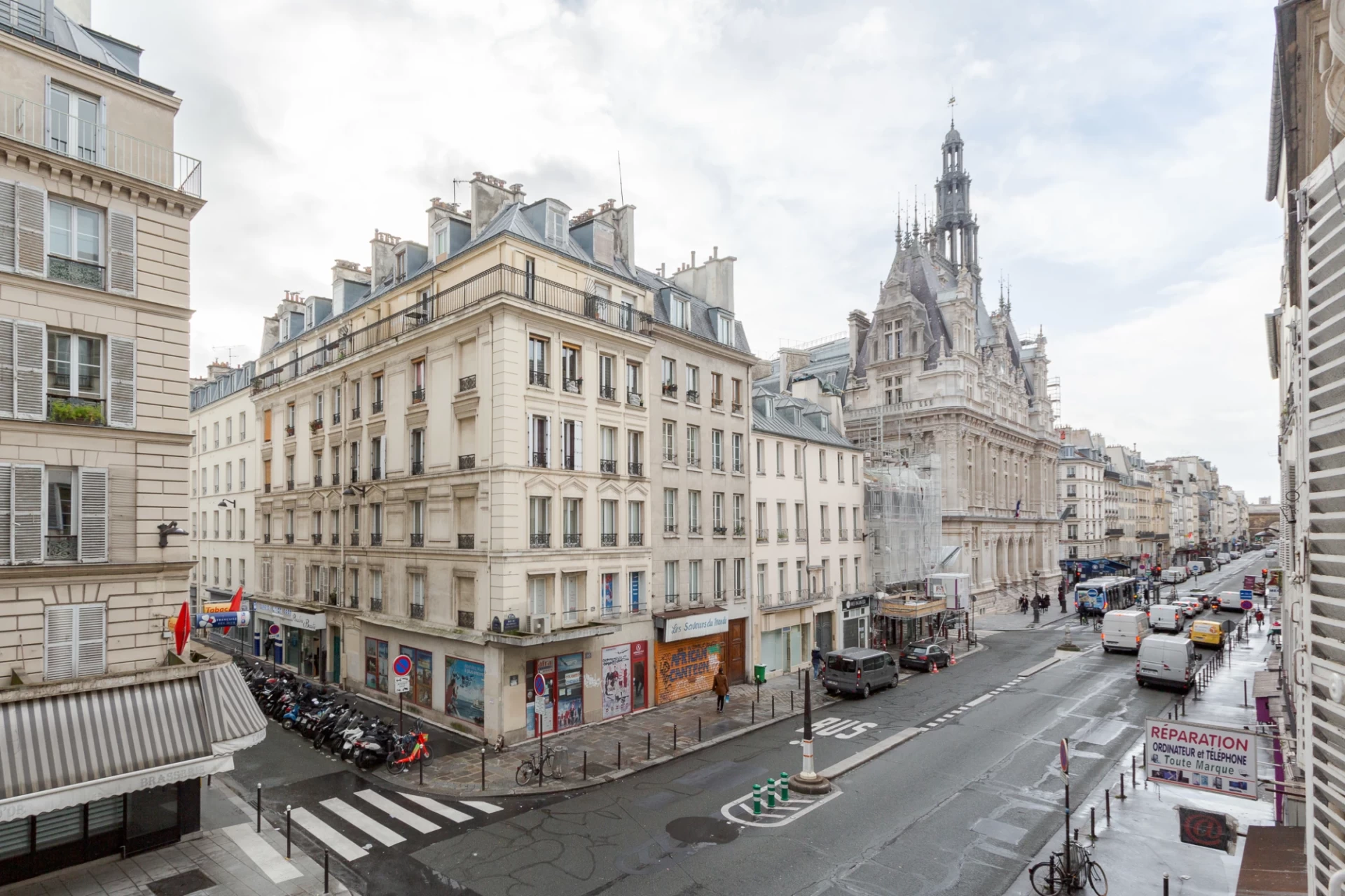 PARIS 10 - QUARTIER PORTE SAINT-MARTIN - STUDIO 6