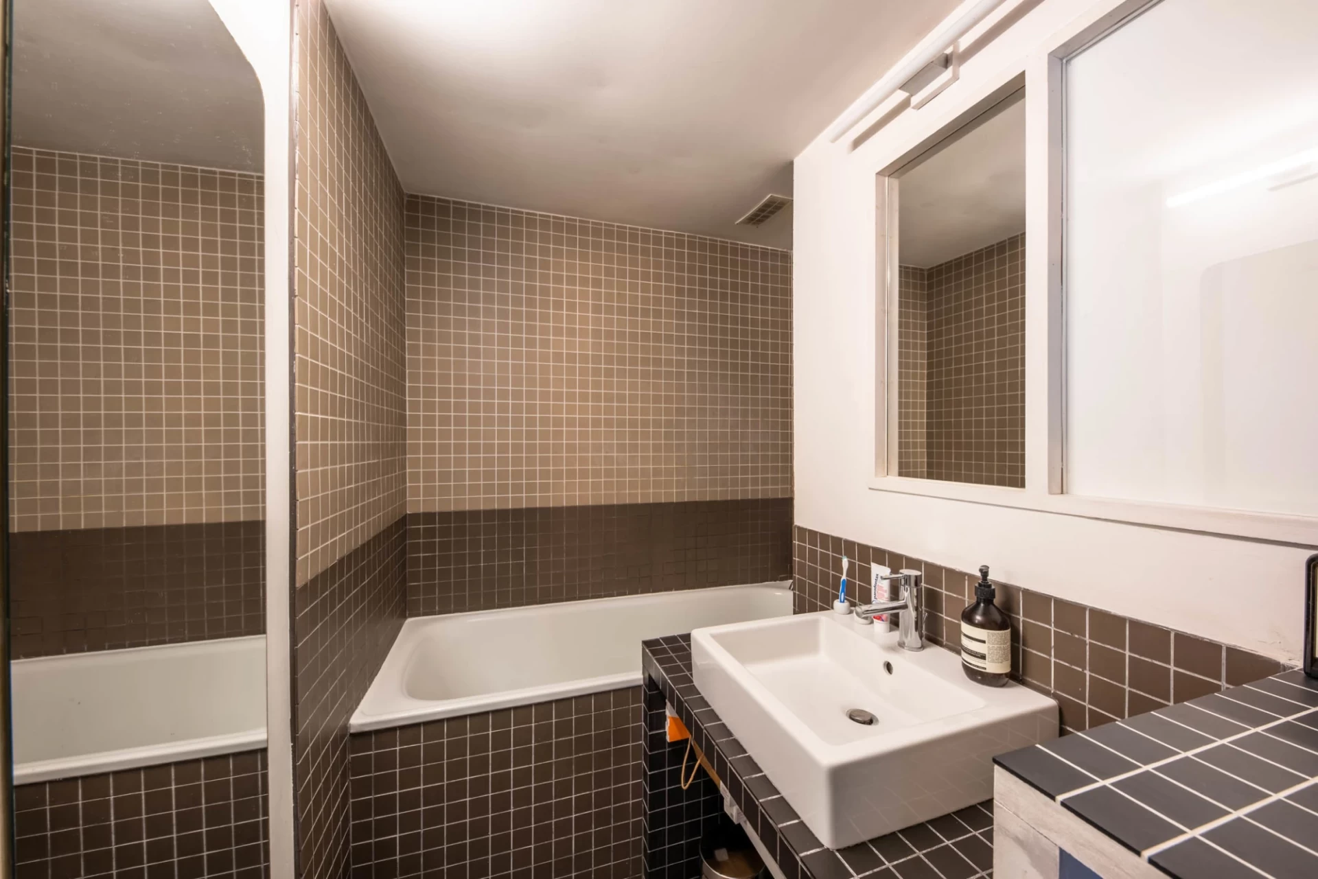 PARIS 10 - QUARTIER PORTE SAINT-MARTIN - APPARTEMENT 3 PIÈCES 3