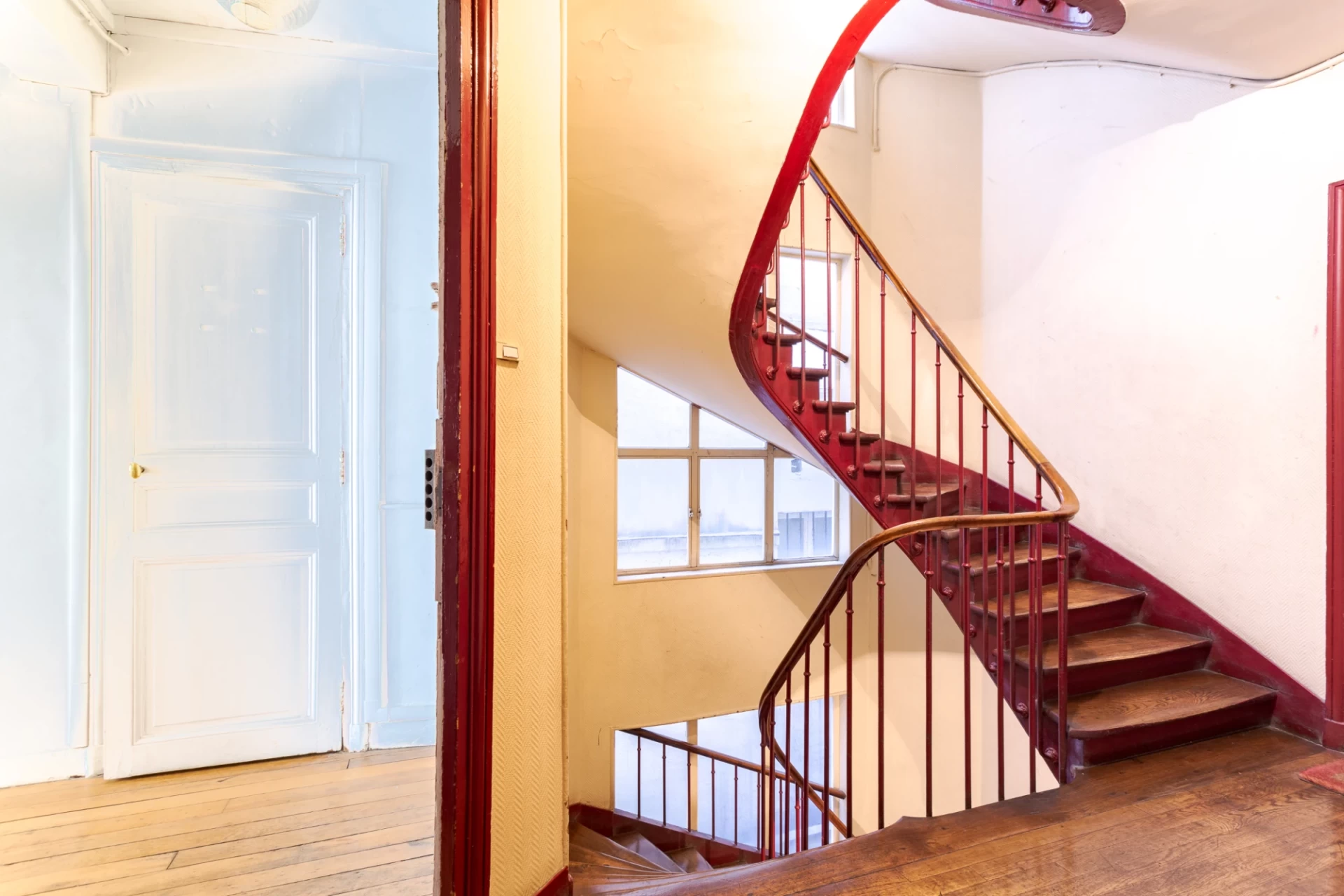 PARIS 10 - QUARTIER PORTE SAINT-DENIS - APPARTEMENT 2 PIÈCES 7