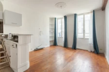 PARIS 10 - QUARTIER PORTE SAINT-MARTIN - APPARTEMENT 2 PIÈCES 2