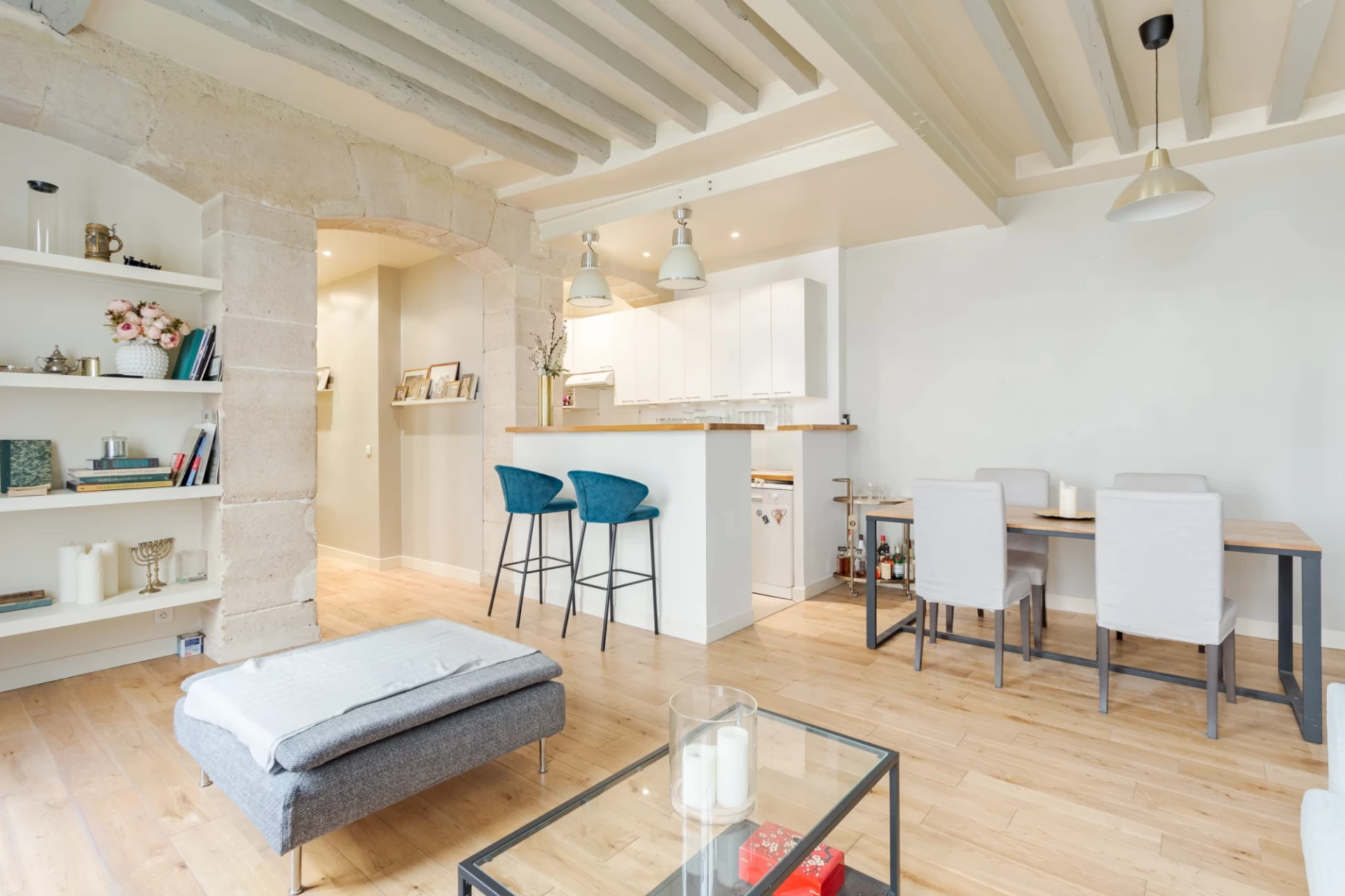 PARIS 10 - QUARTIER PORTE SAINT-MARTIN - APPARTEMENT 3 PIÈCES 8