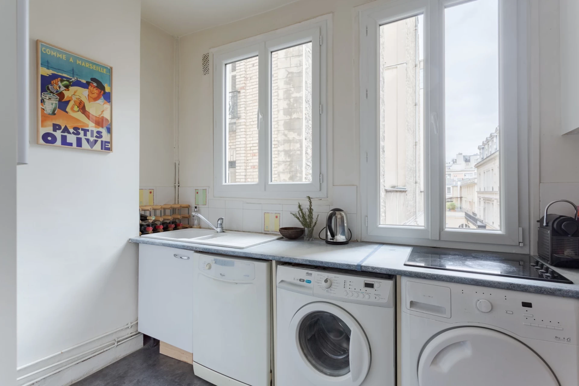 PARIS 9 - QUARTIER ROCHECHOUART - APPARTEMENT 3 PIÈCES 5