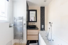 PARIS 10 - QUARTIER PORTE SAINT-MARTIN - APPARTEMENT 2 PIÈCES 7