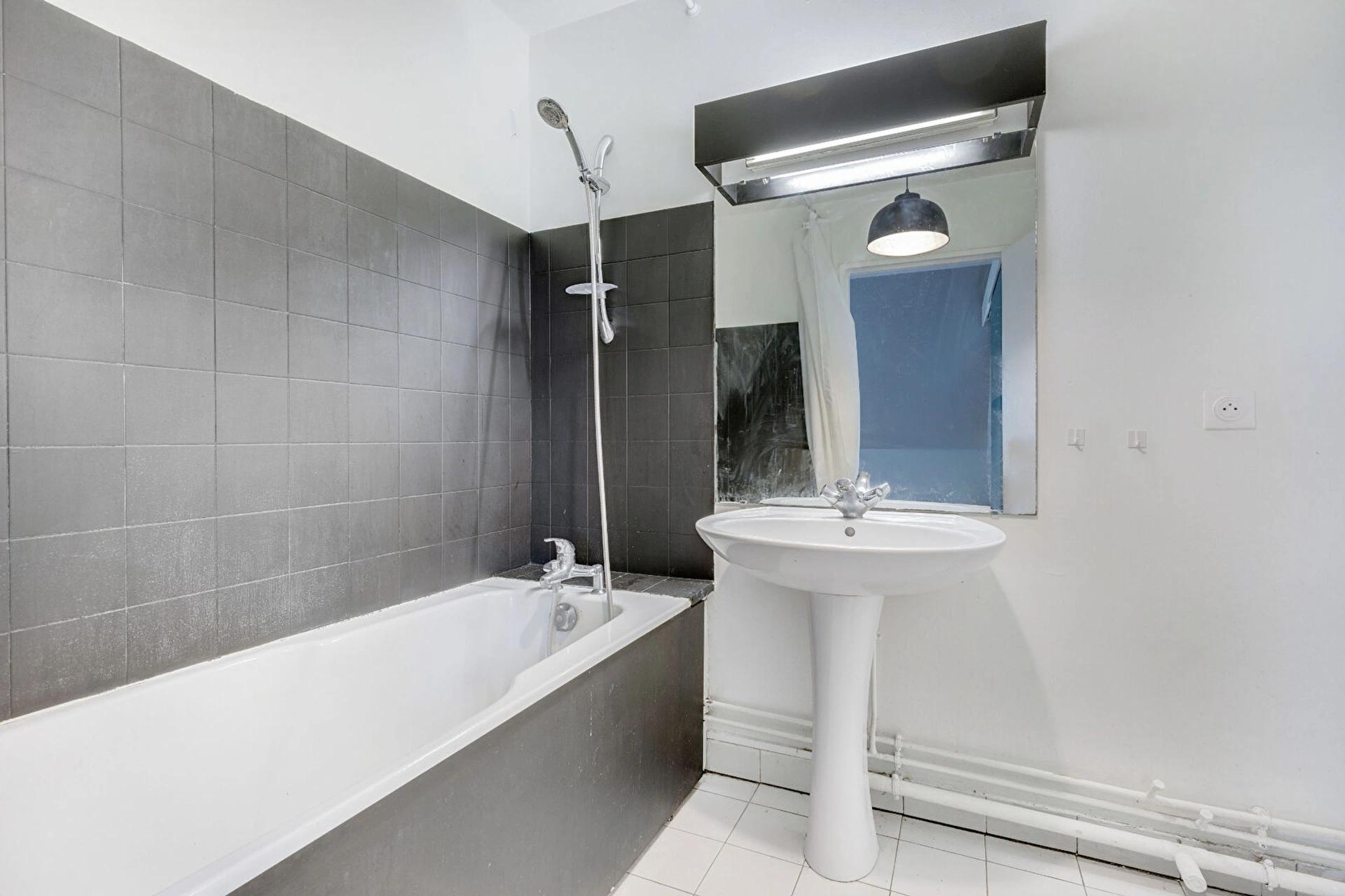 RUE DE CHARENTON - PARIS 12 5