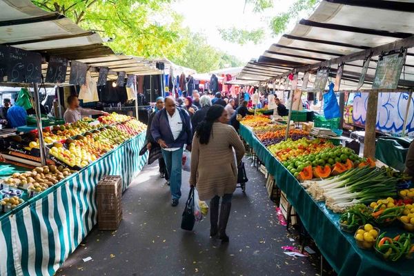 Le marché de Saxe-Breteuil
