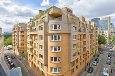 Impact des JO de Paris 2024 sur l'immobilier en Île-de-France : seulement 16% des propriétaires prévoient de louer leur bien de manière temporaire.