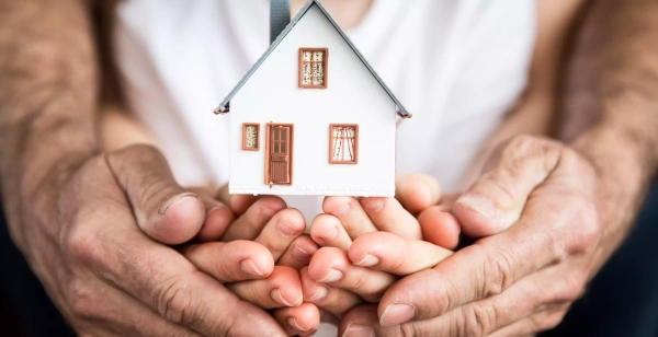 "Donations familiales : une exonération fiscale exceptionnelle pour soutenir l'accession à la propriété et la rénovation en 2025"