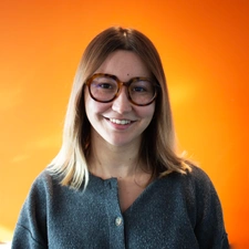 Laura BLANCHARD-SAUTON