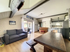 En centre ville, maison de ville et de charme avec studio indépendant