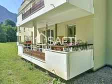 Secteur la Monta, bel appartement T2 de 51 m² dans une résidence privée, au calme avec vue sur la campagne.