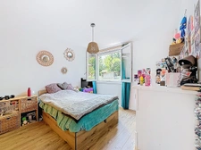 Bel appartement au calme, avec terrasse et parking en sous-sol