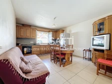 Villa récente de plain-pied en parfait état, 3 chambres, env...