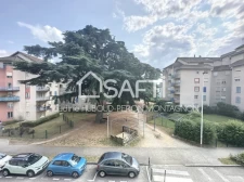 Appartement lumineux, 2 chambres, plein centre, au calme