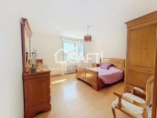 Villa récente de plain-pied en parfait état, 3 chambres, env...