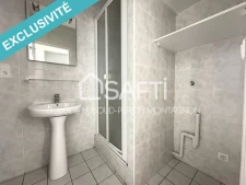 Appartement lumineux, 2 chambres, plein centre, au calme