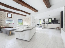 🔥 Entre confort technologique et charme de l’ancien – Une maison pensée pour durer à Saint-Aupre-le-Haut