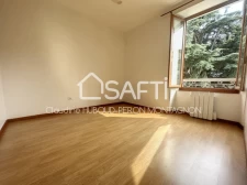 Appartement lumineux, 2 chambres, plein centre, au calme