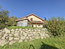 🏡 Découvrez notre villa tout confort avec vue imprenable sur le Vercors !