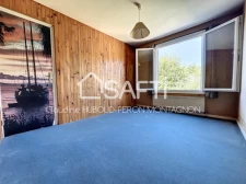 Rare, dans un cadre champêtre, sur 1660 m² de terrain, maison avec magnifique vue sur les montagnes