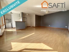 Appartement lumineux, 2 chambres, plein centre, au calme