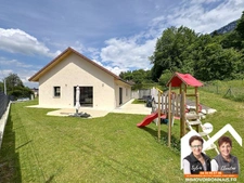 🏡 Nouveauté à Saint-Laurent-du-Pont : villa de plain-pied avec vue et confort haut de gamme