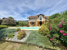 ✨ Une maison rare à La Buisse : espace, nature et confort ✨