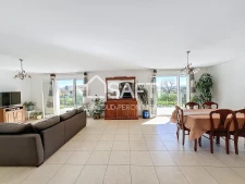 Villa récente de plain-pied en parfait état, 3 chambres, env...