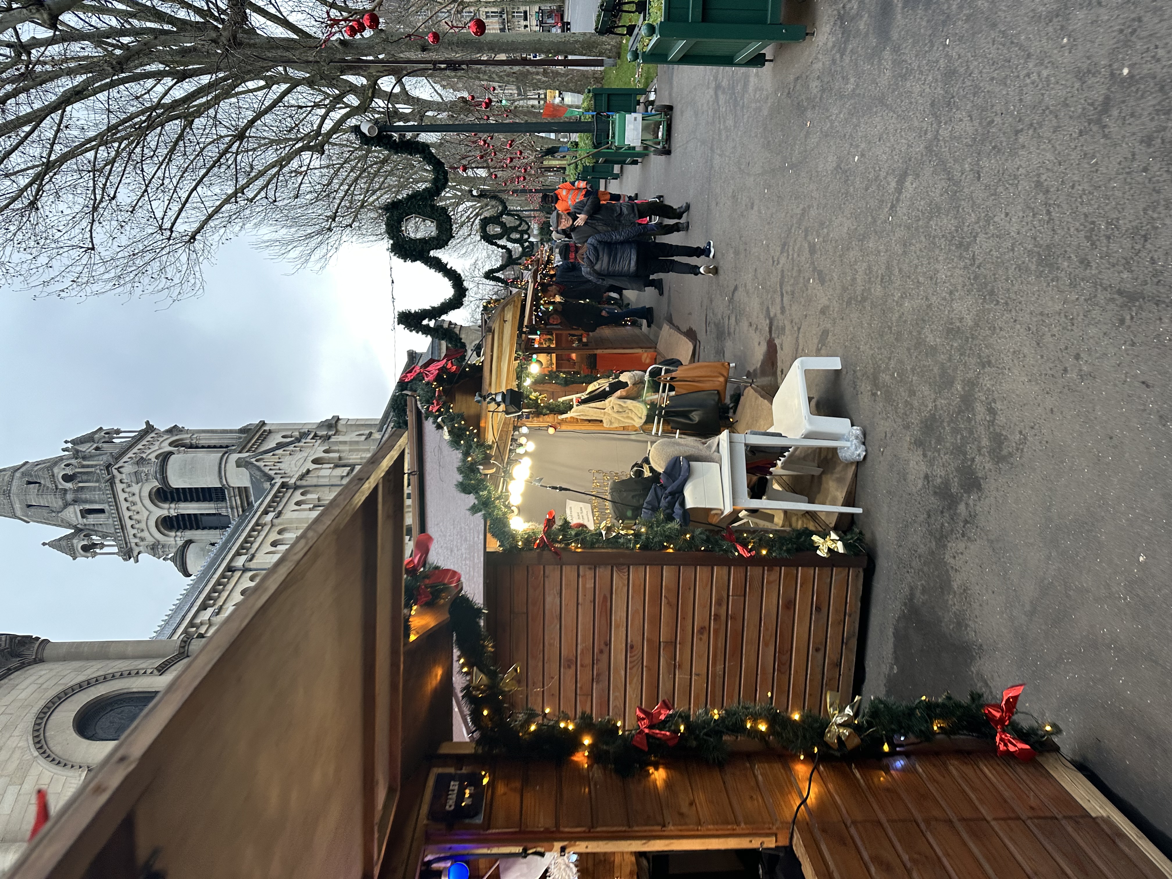 Le marché de Noël 2024 de Neuilly-sur-Seine : un rendez-vous festif à ne pas manquer