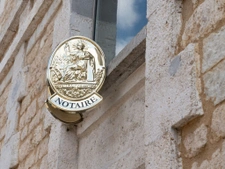 Garanties associées à l'acte de vente immobilier : ce que vous devez savoir avant d'acheter