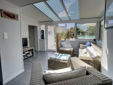  Maison 3 chambres avec piscine, emplacement idéal!