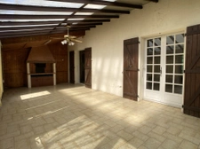 Maison à rénover   Centre de Coëx   Fort potentiel