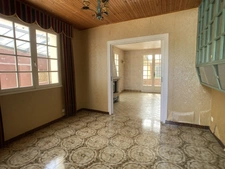 Maison à rénover   Centre de Coëx   Fort potentiel