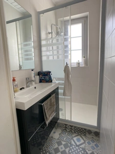  Maison 3 chambres avec piscine, emplacement idéal!