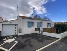 Maison prête à vivre   98 m2   Quartier calme   À 5 minutes 