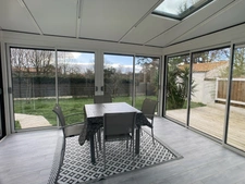 Maison prête à vivre   98 m2   Quartier calme   À 5 minutes 