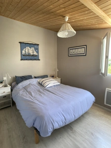  Maison 3 chambres avec piscine, emplacement idéal!