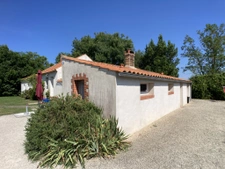 Longère 3 chambres avec dépendance à seulement 15 minutes de