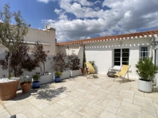  Maison 3 chambres avec piscine, emplacement idéal!