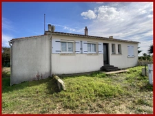 Maison des années 60 à rénover   Fort potentiel en plein cen