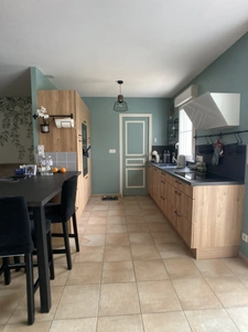 Maison prête à vivre   98 m2   Quartier calme   À 5 minutes 