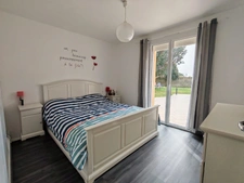 MAISON PLAIN PIED 5 CHAMBRES AVEC PISCINE COUVERTE