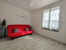 MAISON PLAIN PIED 5 CHAMBRES AVEC PISCINE COUVERTE