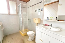 Maison à rénover avec potentiel - 130 m2 - 4 chambres - Nuei