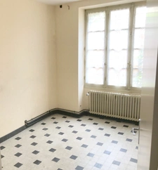 MAISON DE BOURG ATYPIQUE 100M2 
