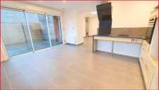 PLAIN PIED RENOVEE EN CENTRE VILLE 2 CHAMBRES - 72M2