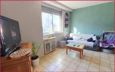 MAISON DE BOURG 2 CHAMBRE 1 BUREAU 94M2